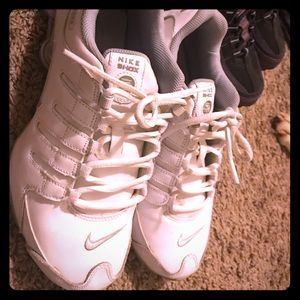 Nike shox
